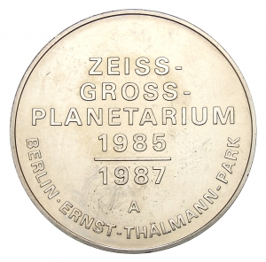 Hartnick, Evelyn: Zeiss-Planetarium