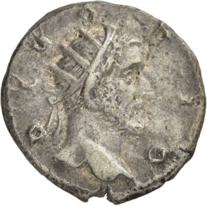 Divi: Divus Antoninus Pius